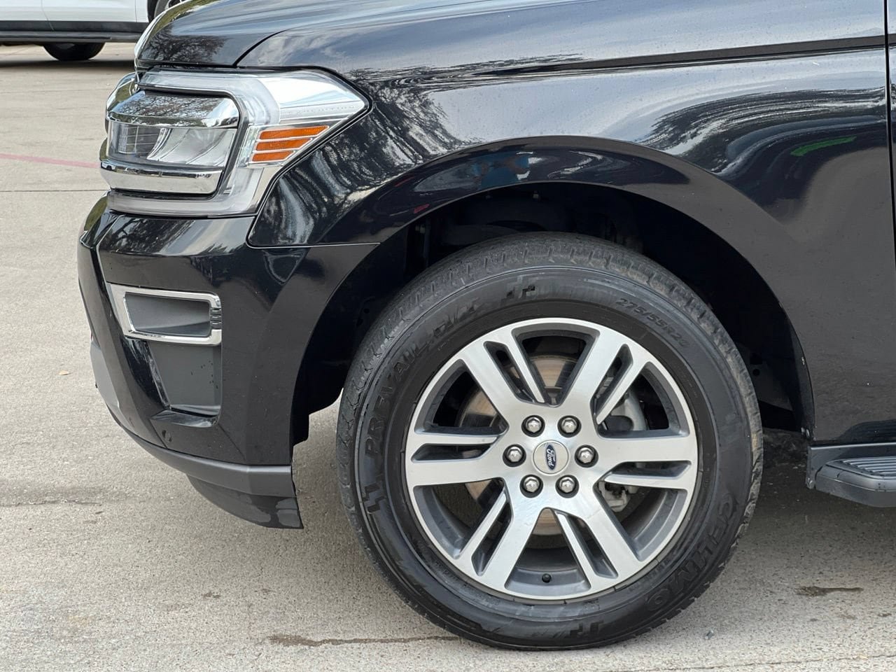 Used 2024 Ford Expedition Max Limited AWD/4WD image 28