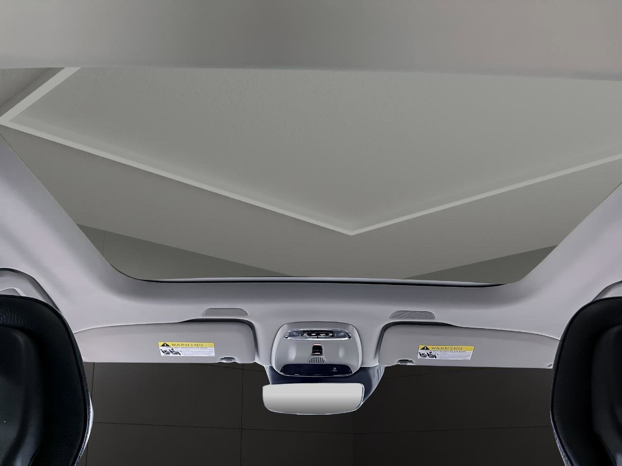 Used 2018 Volvo XC60 T6 Inscription w/ Convenience Package image 18