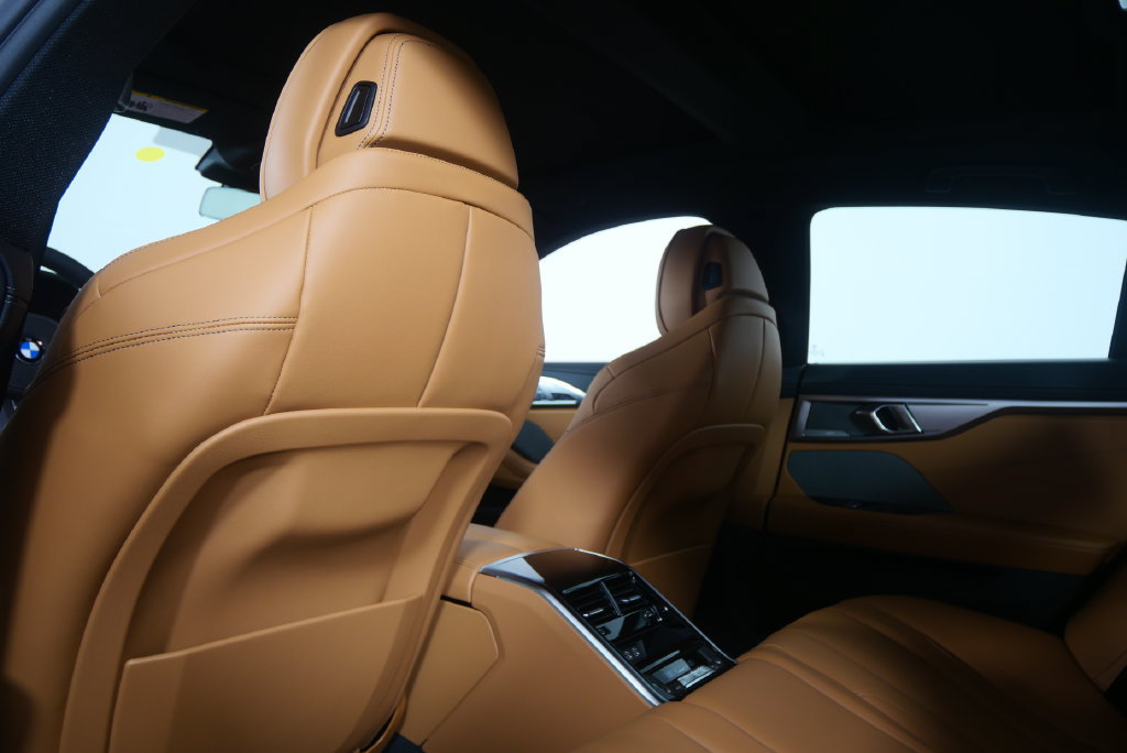 New 2026 BMW 840i RWD image 18