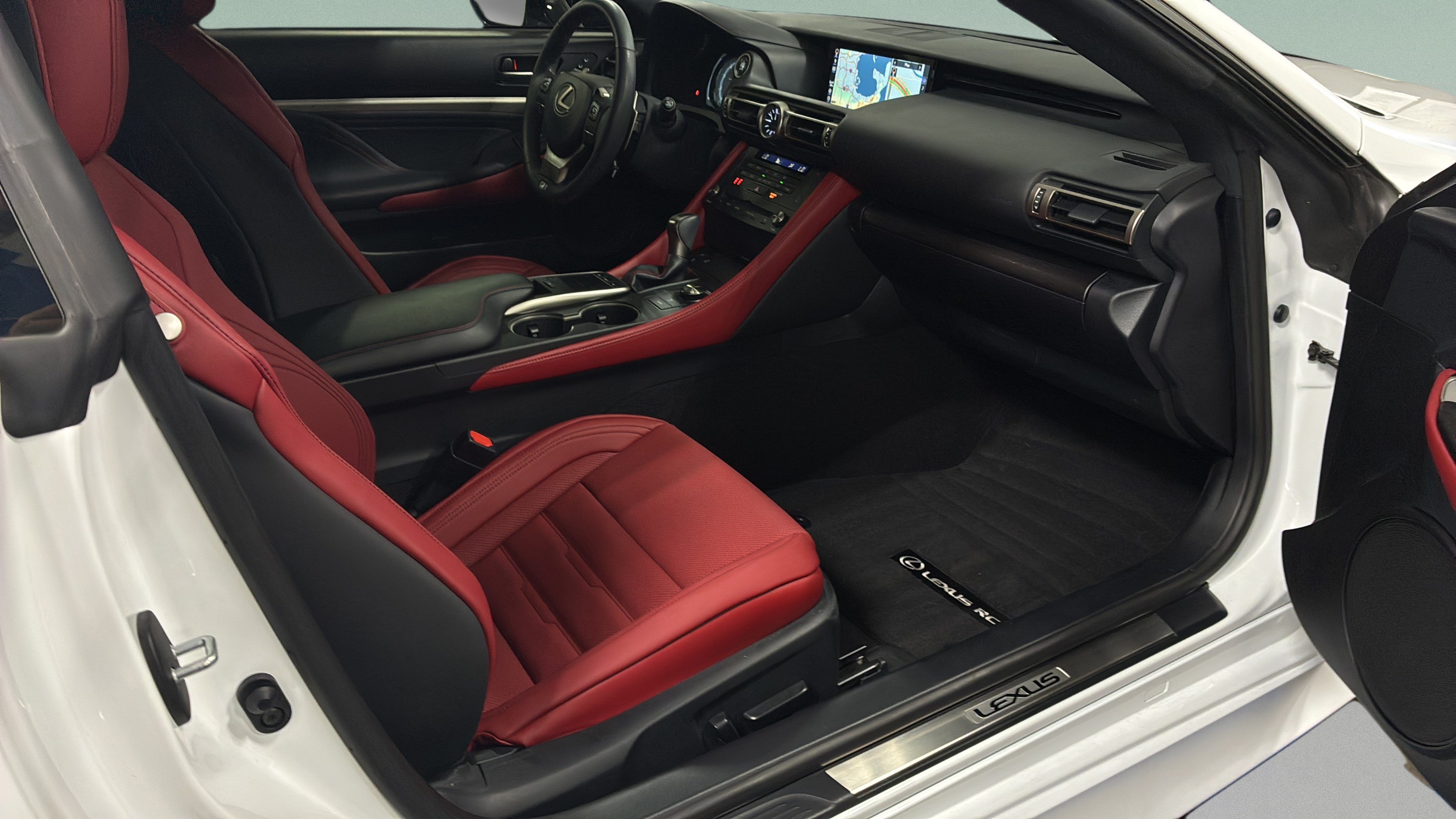 Used 2019 Lexus RC 300 F Sport RWD image 21