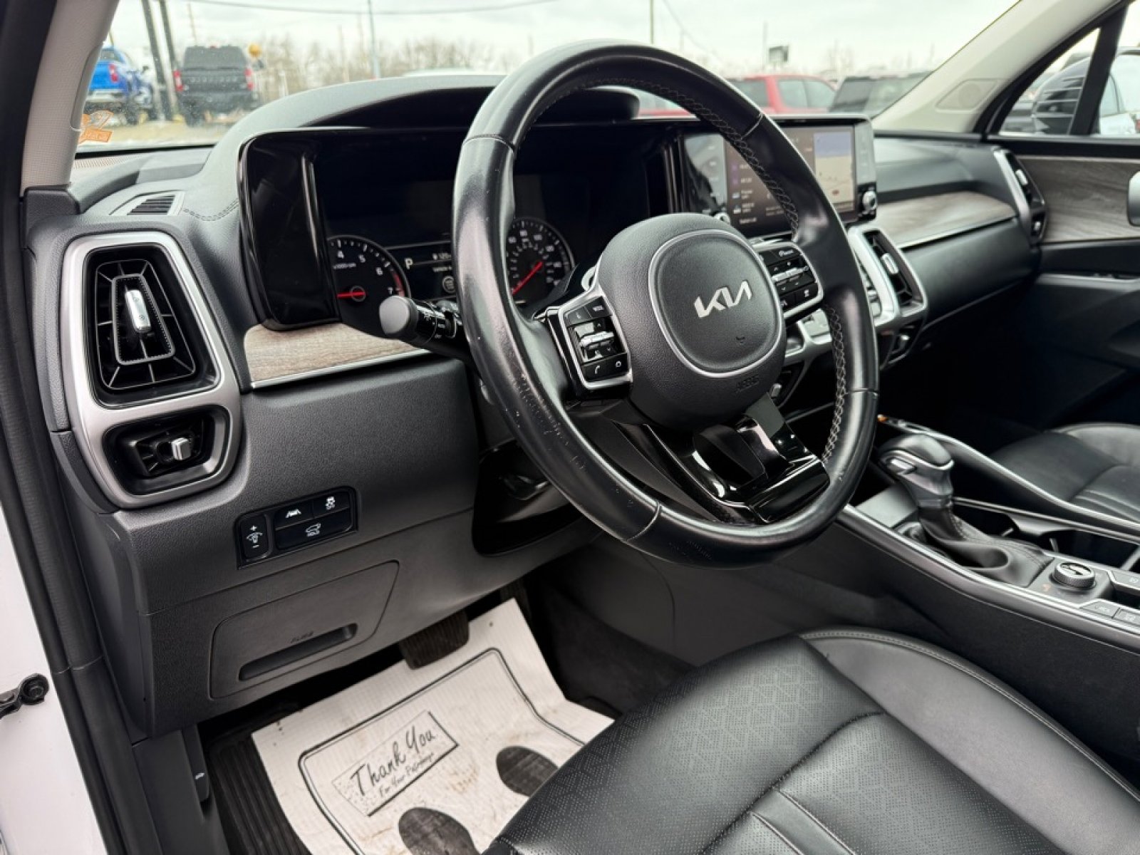 Used 2022 Kia Sorento X-Line EX image 16