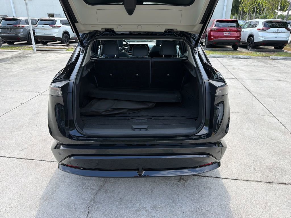 Used 2024 Nissan Ariya AWD image 35