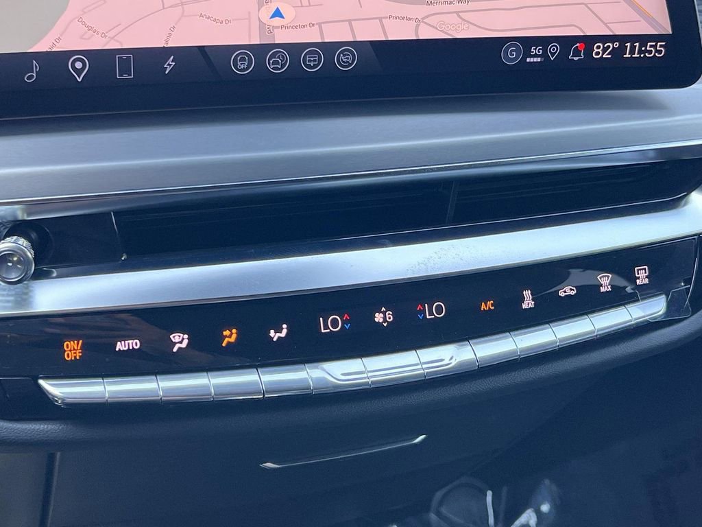 New 2026 Cadillac Lyriq V image 21