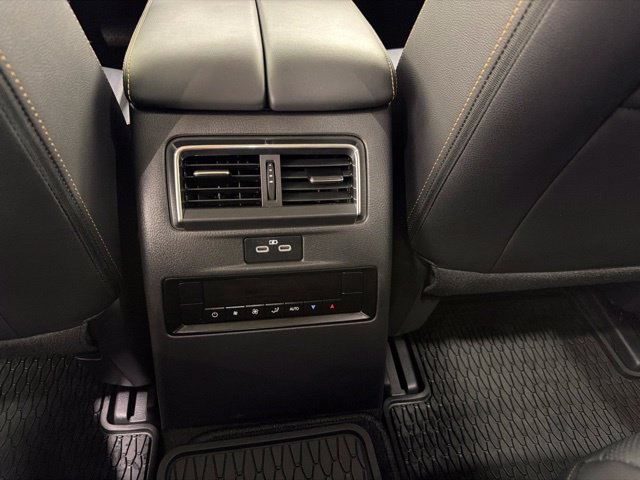 Used 2024 MAZDA CX-90 3.3 Turbo w/ Premium Package AWD/4WD image 28