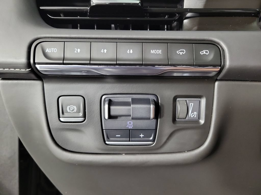 Certified 2022 Cadillac Escalade ESV Premium Luxury Platinum AWD/4WD image 32