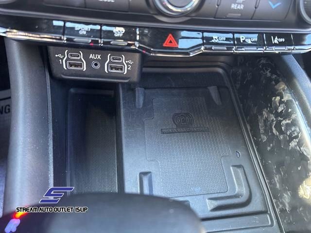 Used 2023 Dodge Durango R/T image 39