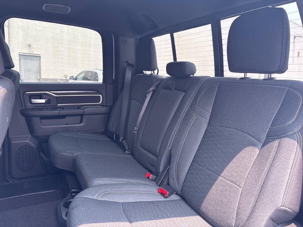 New 2026 RAM 3500 Big Horn AWD/4WD image 27