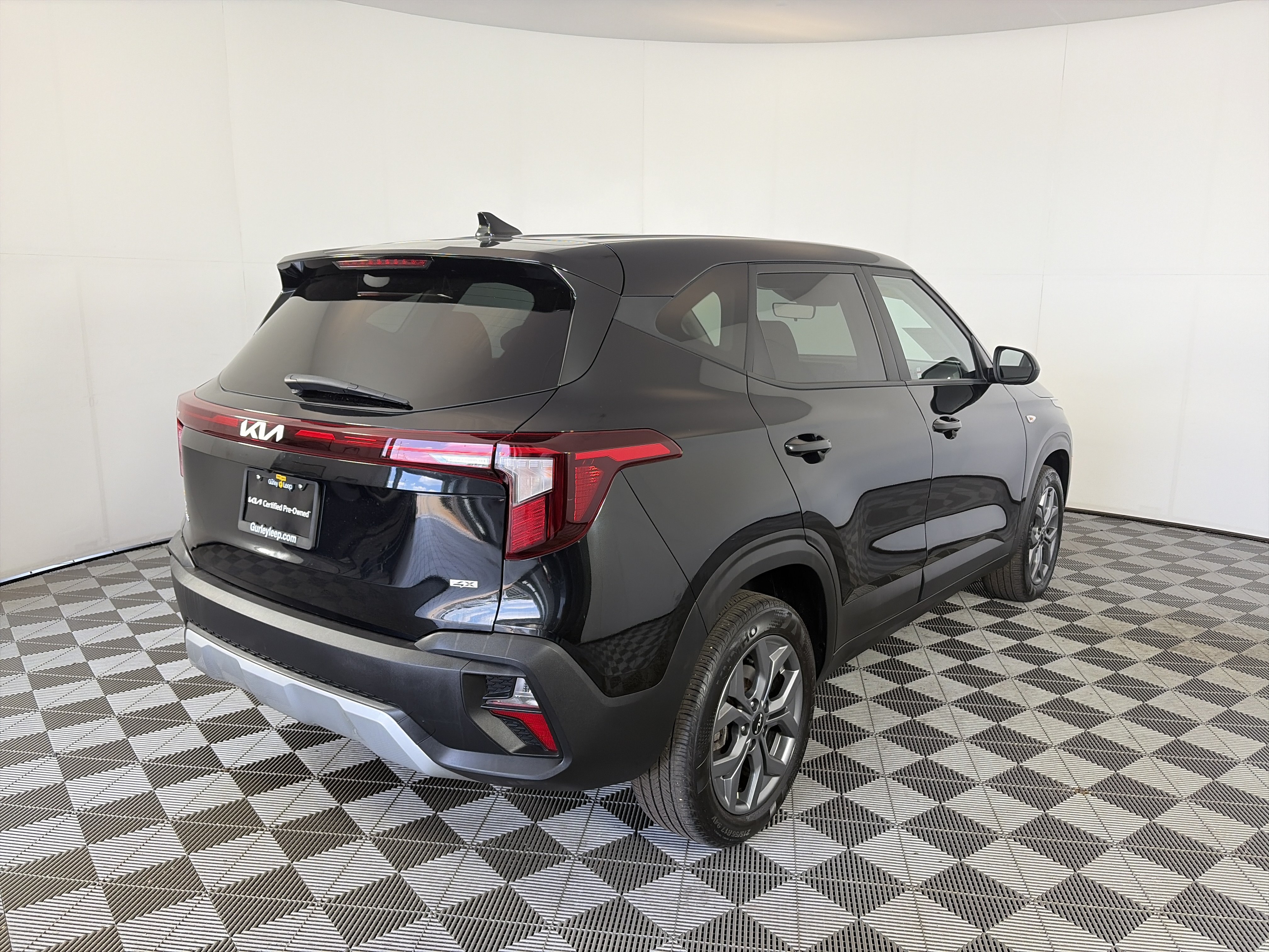 Certified 2024 Kia Seltos LX AWD/4WD image 10