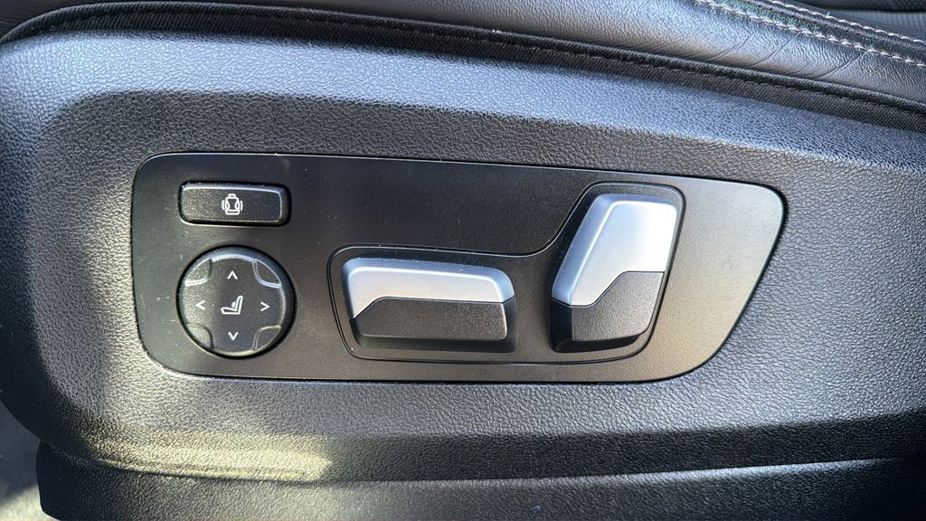 Certified 2023 BMW X5 xDrive45e w/ Parking Assistance Package image 7