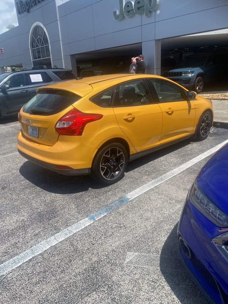 Used 2012 Ford Focus SE FWD image 15