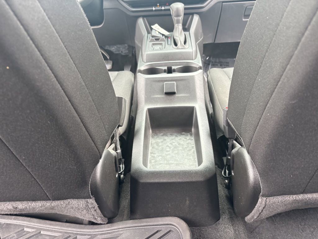 Used 2024 Chevrolet Colorado W/T image 29