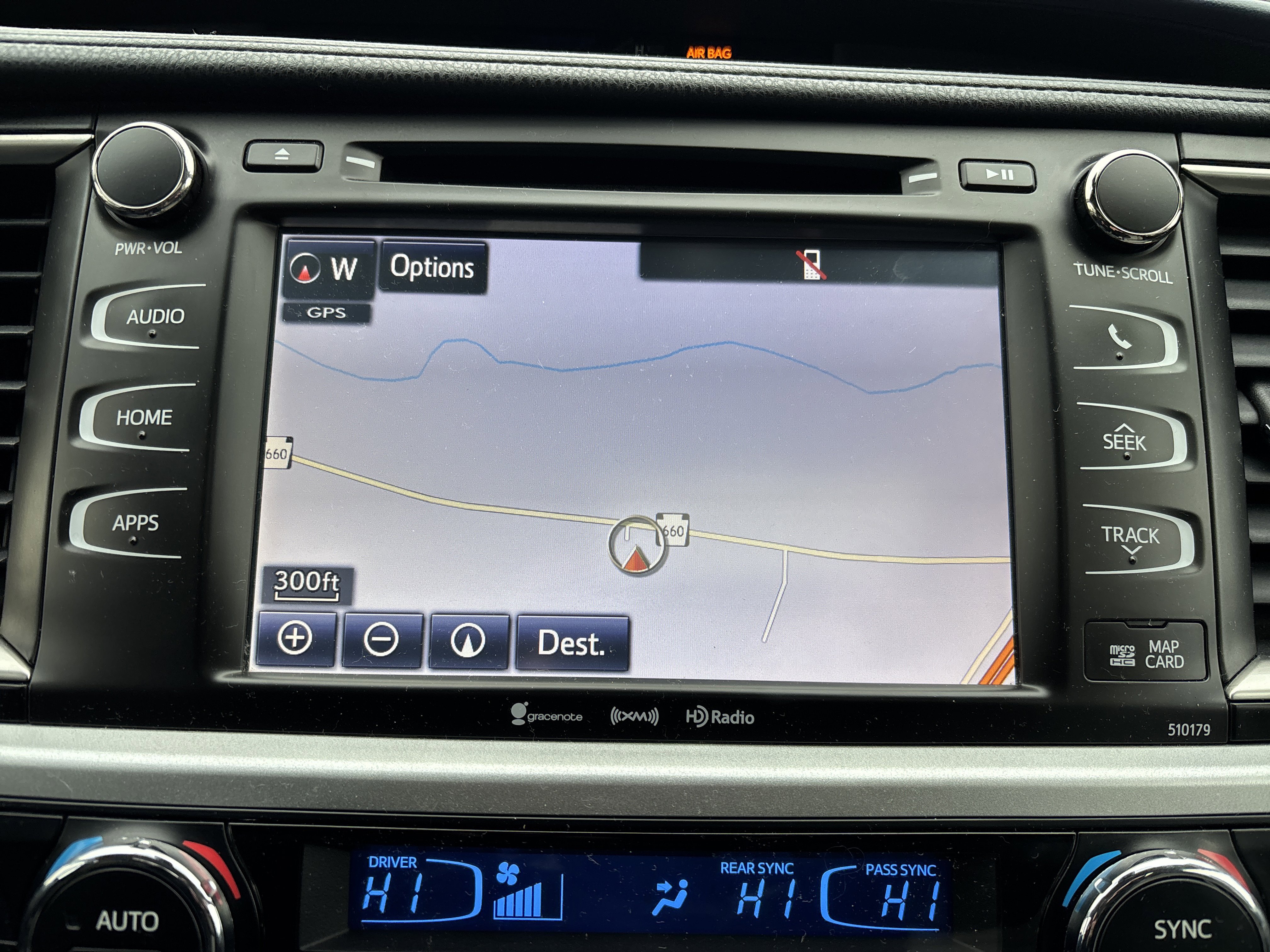 Used 2018 Toyota Highlander XLE image 31