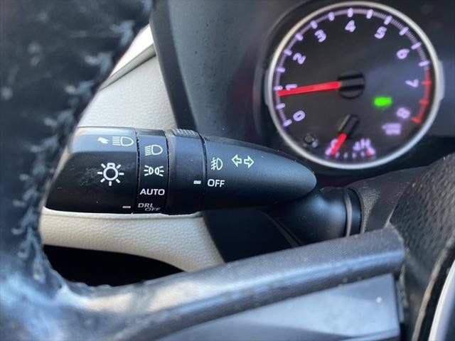 Certified 2019 Toyota RAV4 XLE w/ Convenience Package AWD/4WD image 64