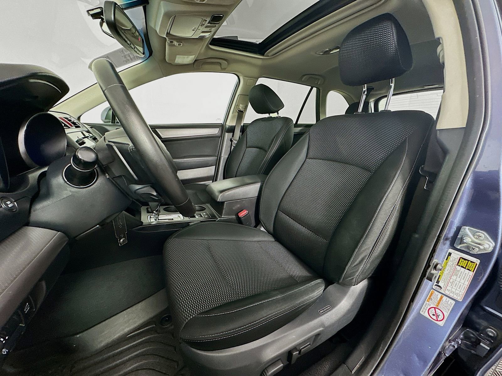 Used 2015 Subaru Outback 2.5i Premium AWD/4WD image 21
