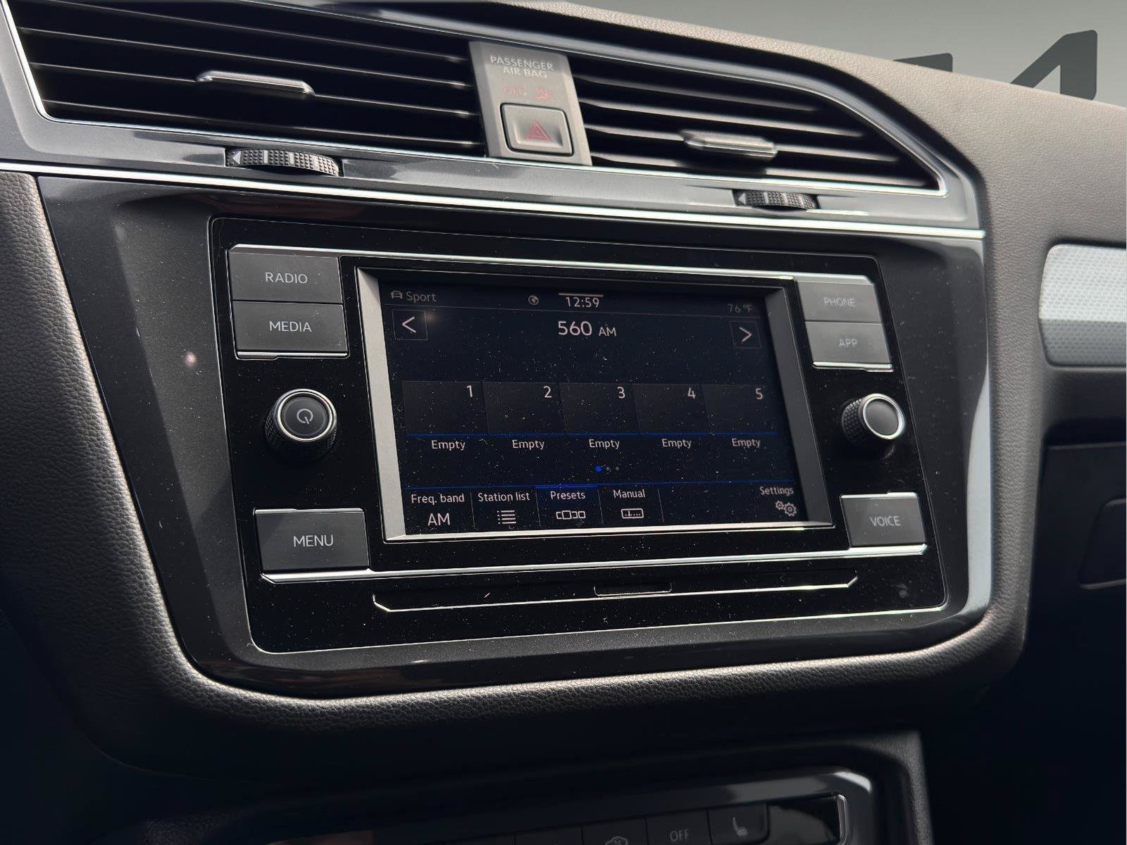 Used 2022 Volkswagen Tiguan S AWD/4WD image 16