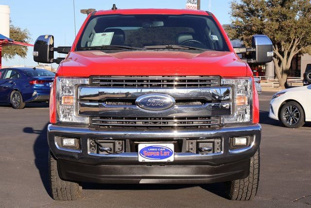 Used 2019 Ford F250 Lariat w/ Chrome Package image 13