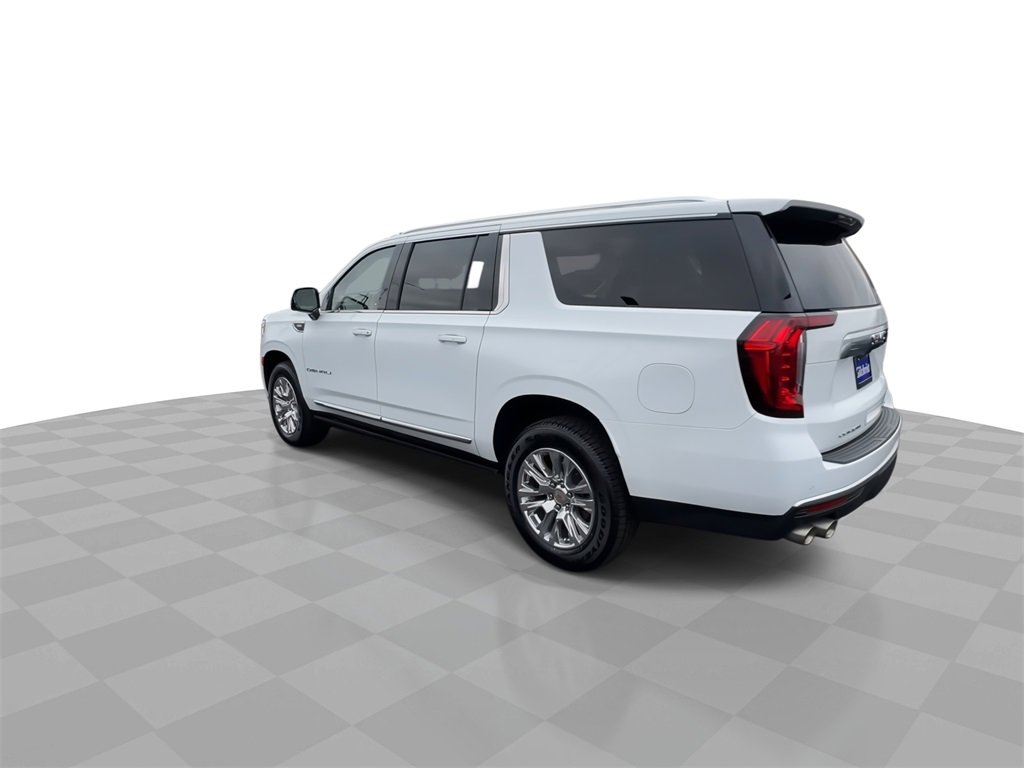 Used 2022 GMC Yukon XL Denali image 6