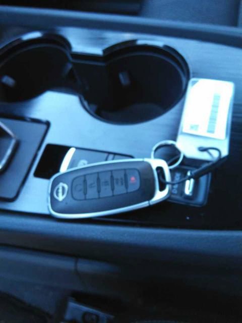 Used 2025 Nissan Rogue SV image 7