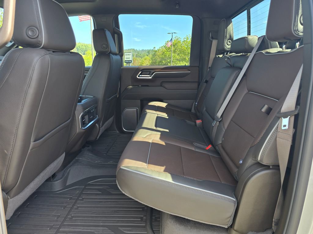 New 2026 GMC Sierra 2500 Denali w/ Denali Reserve Package image 11