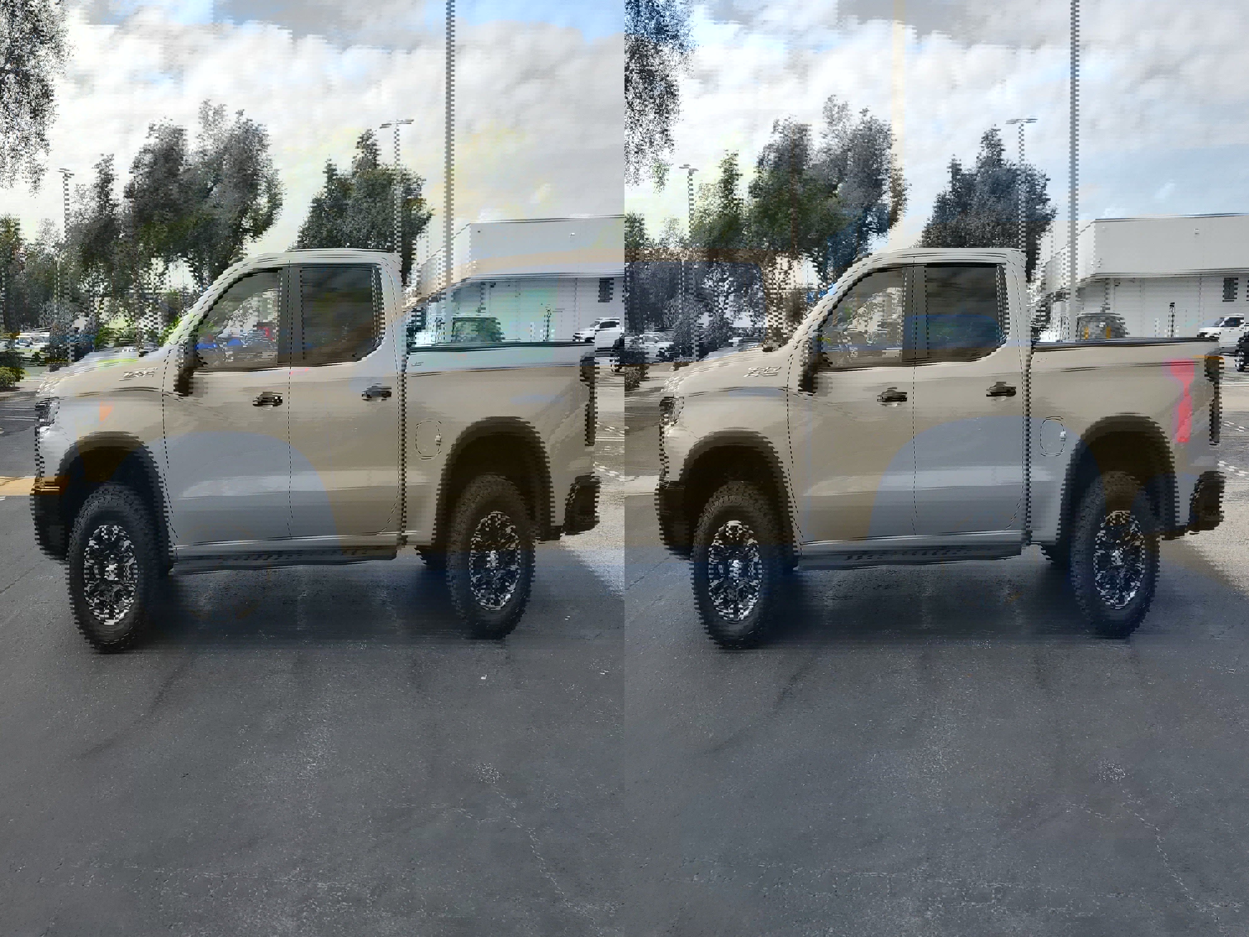 Used 2023 Chevrolet Silverado 1500 ZR2 w/ Technology Package image 6