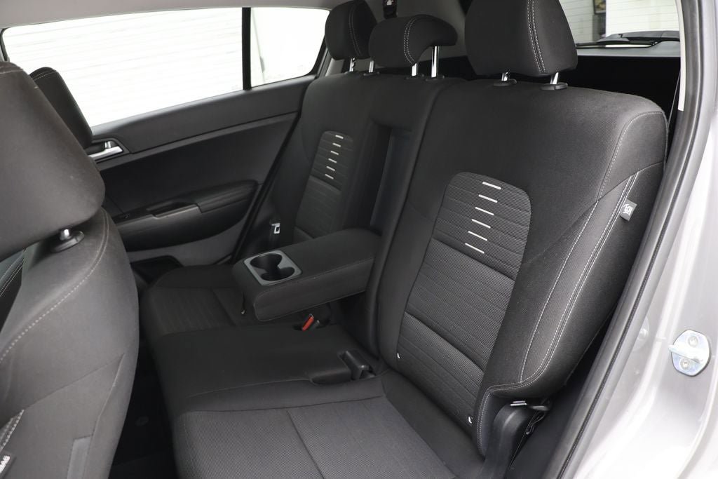 Used 2018 Kia Sportage LX w/ LX Popular Package AWD/4WD image 11