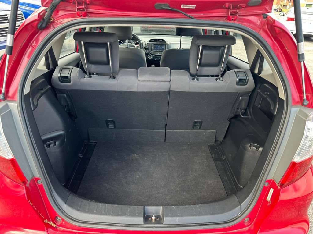 Used 2013 Honda Fit image 21