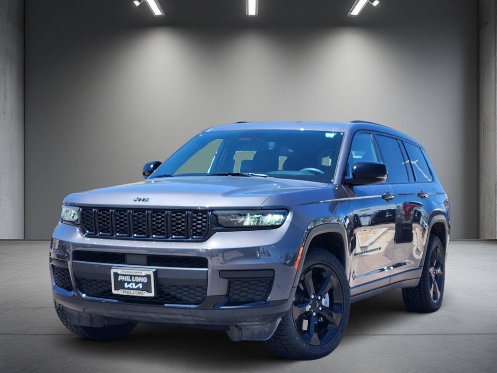 Used 2023 Jeep Grand Cherokee L Laredo