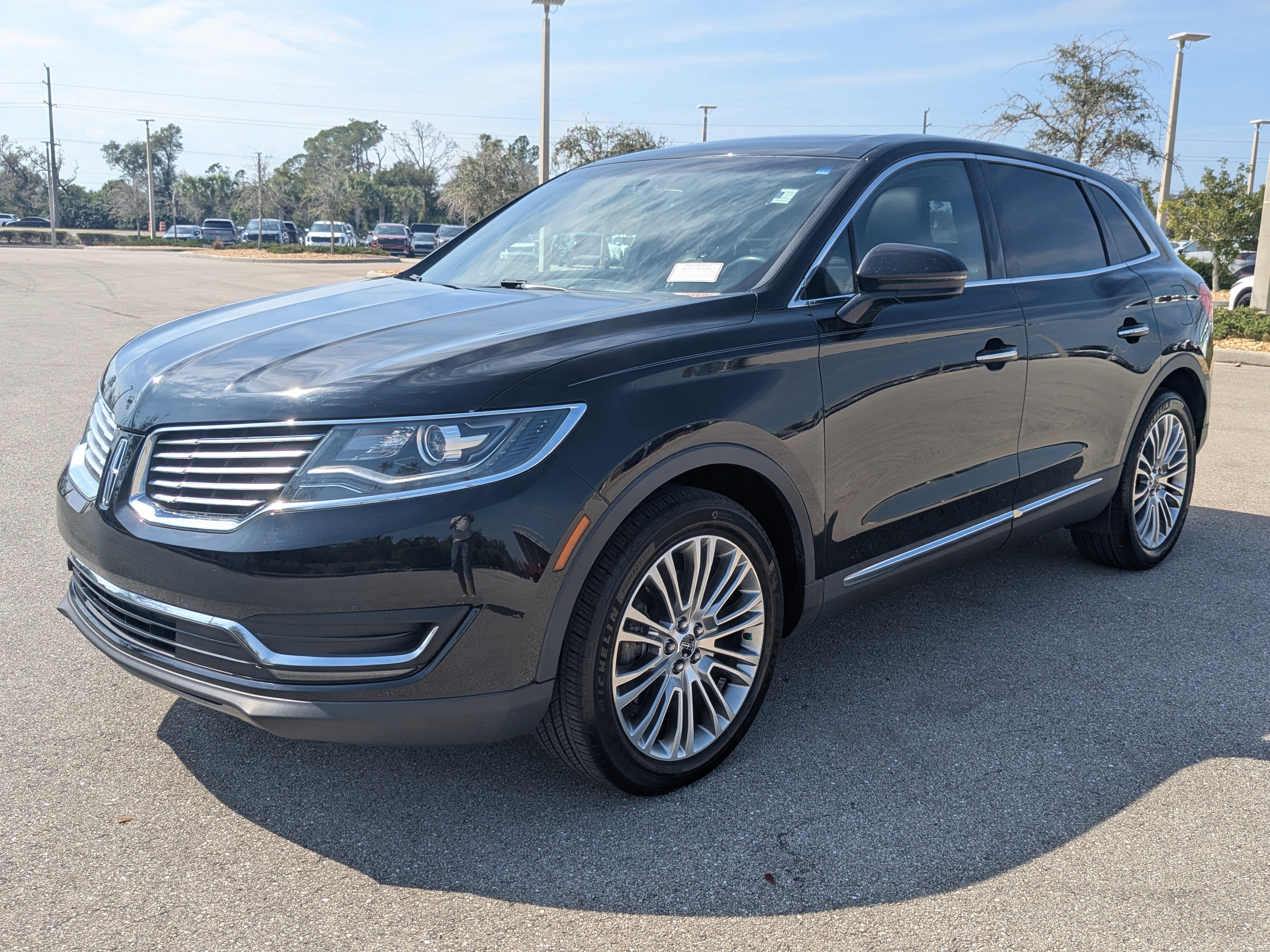 Used 2017 Lincoln MKX Reserve image 9