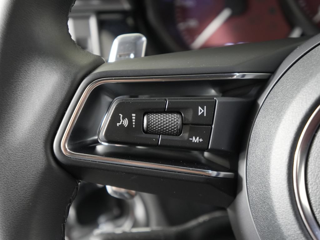 Certified 2026 Porsche Macan S AWD/4WD image 27