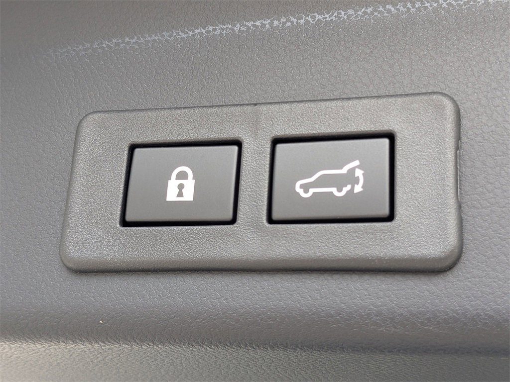 New 2025 Subaru Ascent Touring w/ Popular Package #1 image 16