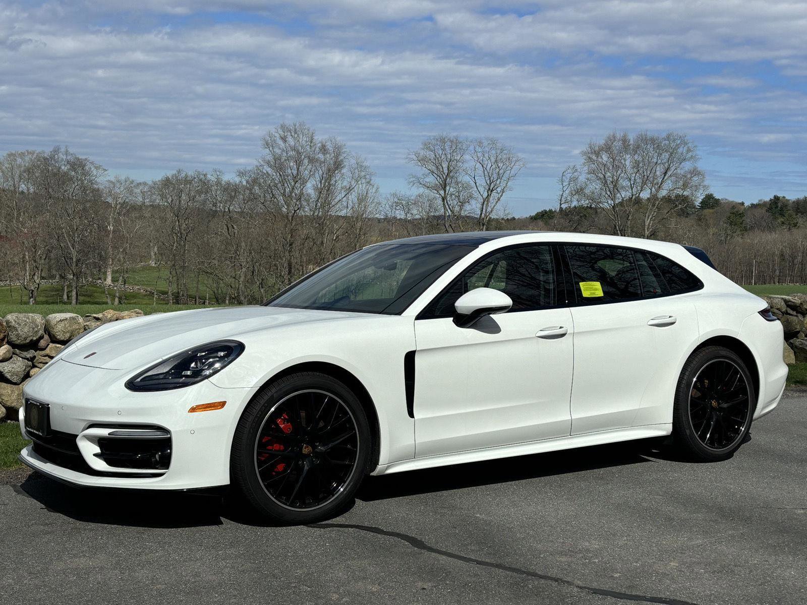 Used 2023 Porsche Panamera 4 AWD/4WD image 35