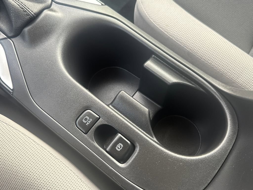 Used 2025 Toyota Corolla LE image 26