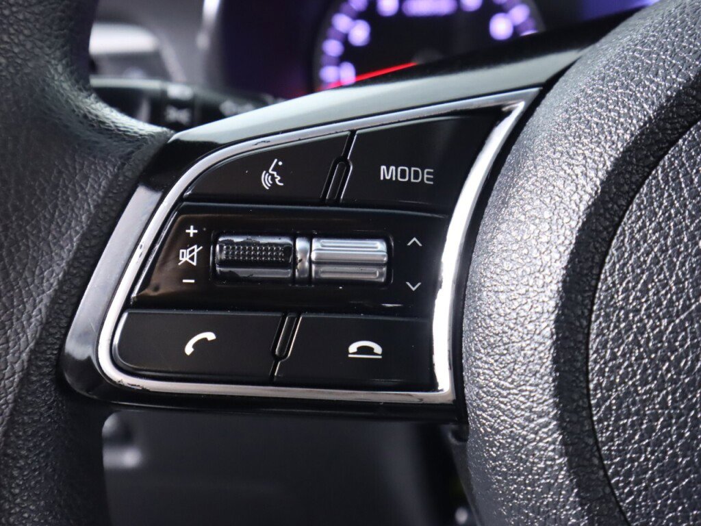 Used 2019 Kia Optima LX FWD image 13