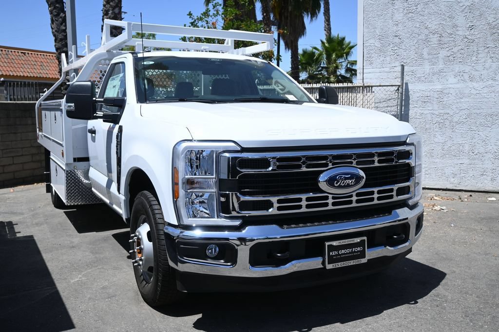 New 2026 Ford F350 XL w/ XL Chrome Package RWD 360° Tour