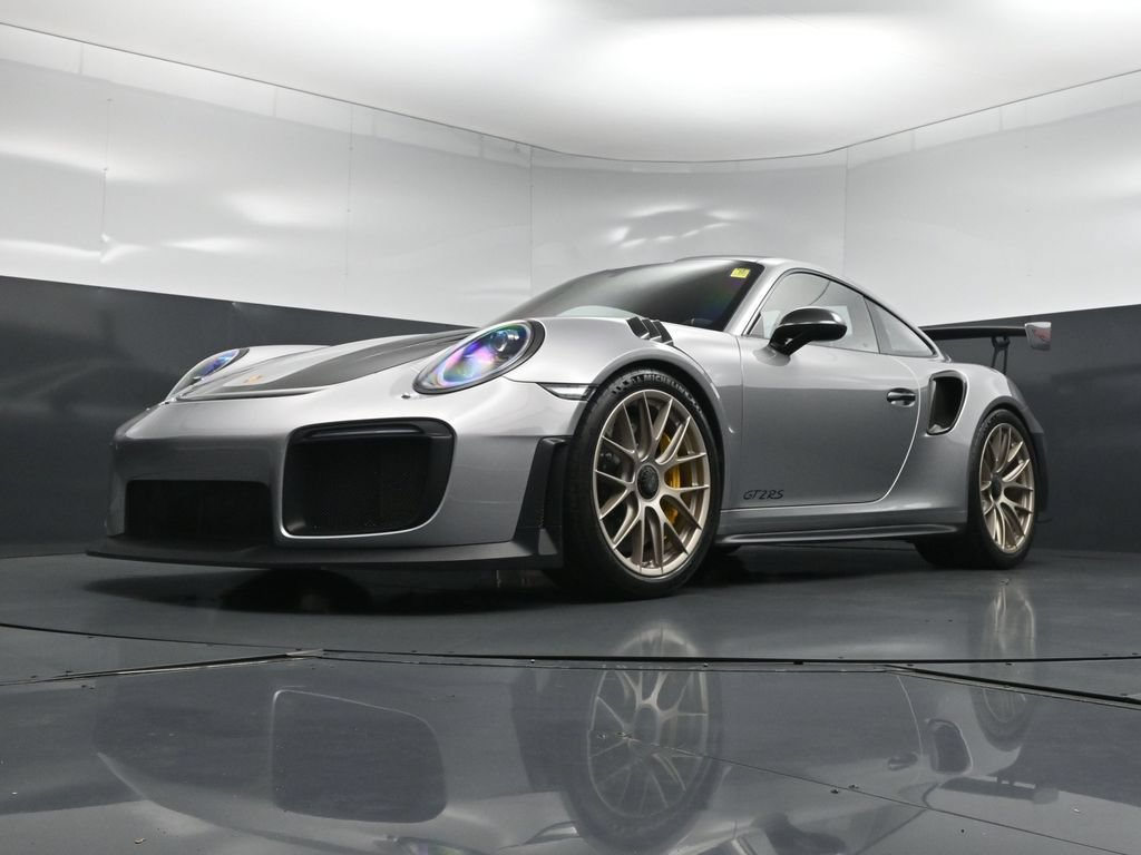 Used 2018 Porsche 911 GT2 RS RWD image 22