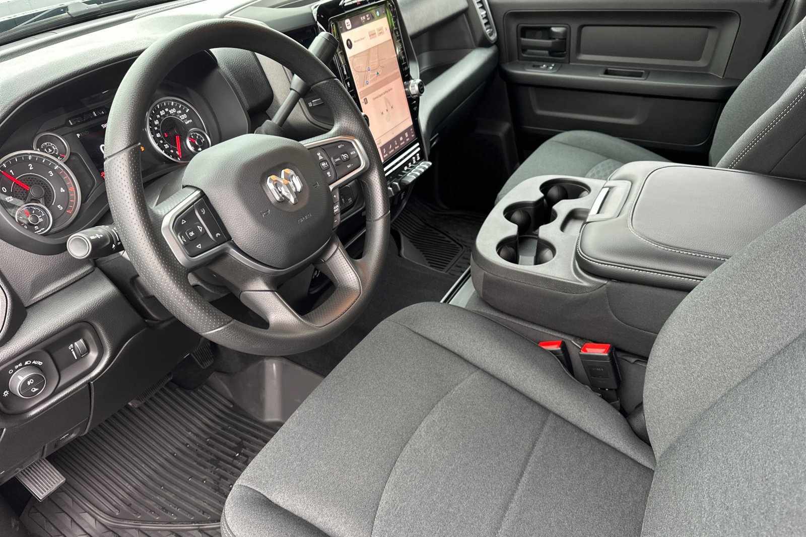 New 2026 RAM 2500 Tradesman AWD/4WD image 10