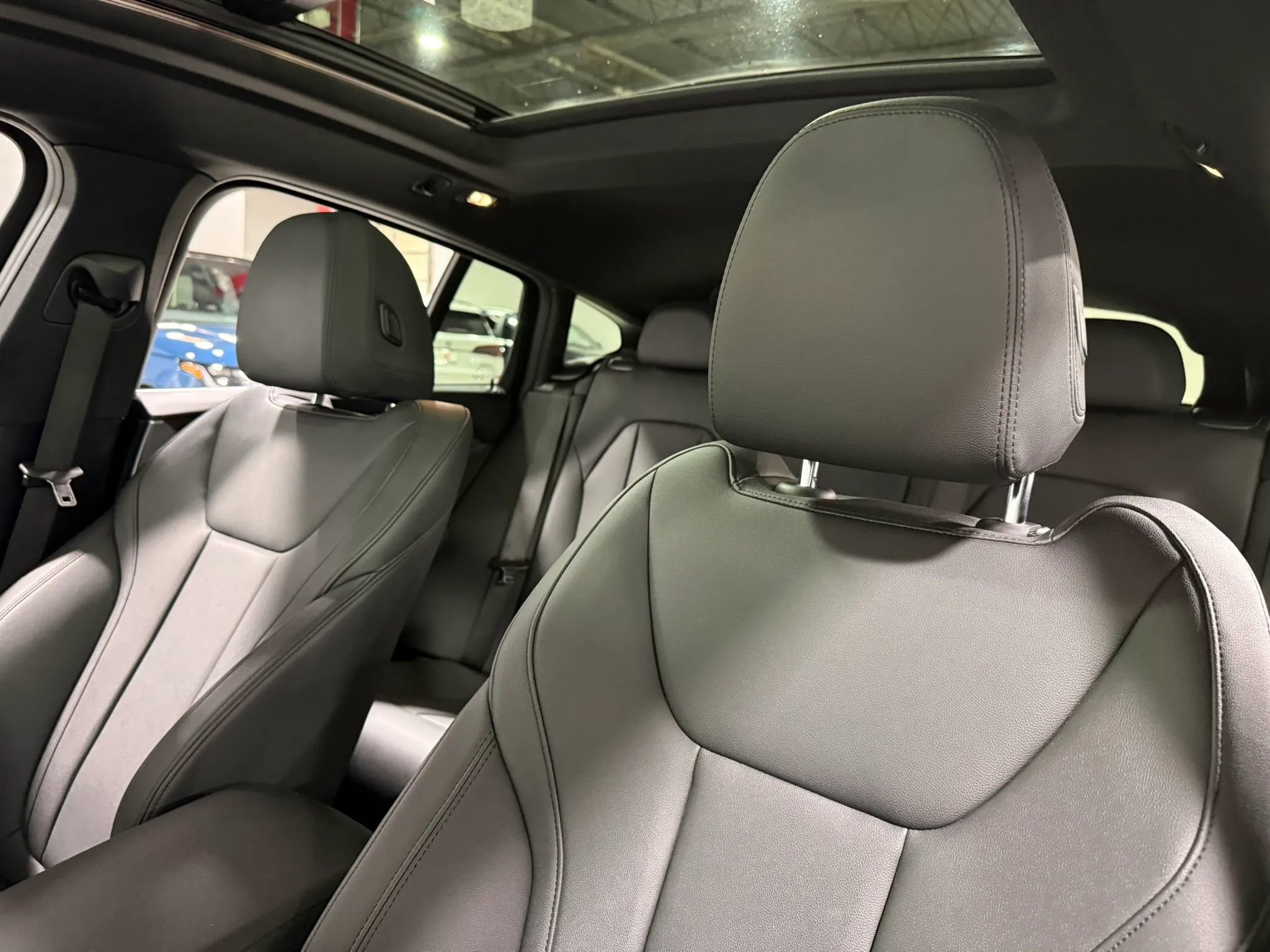 Used 2019 BMW X4 xDrive30i AWD/4WD image 17