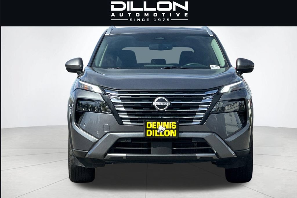 Used 2026 Nissan Rogue SL AWD/4WD image 9