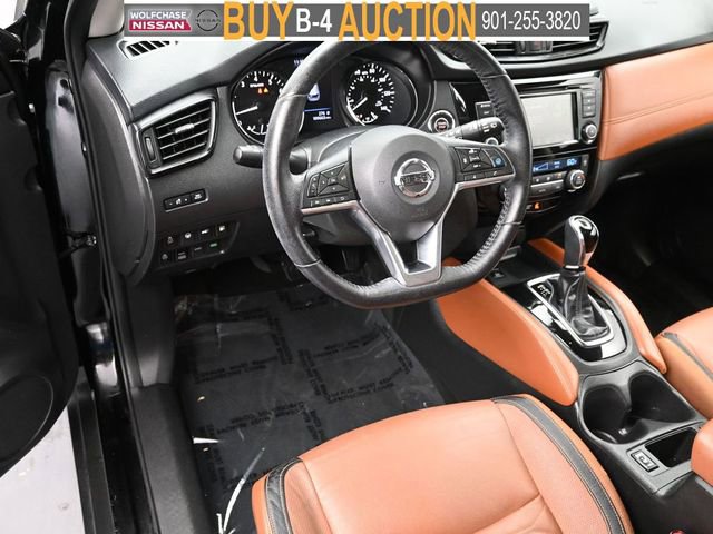 Used 2018 Nissan Rogue SL w/ Premium Package image 15