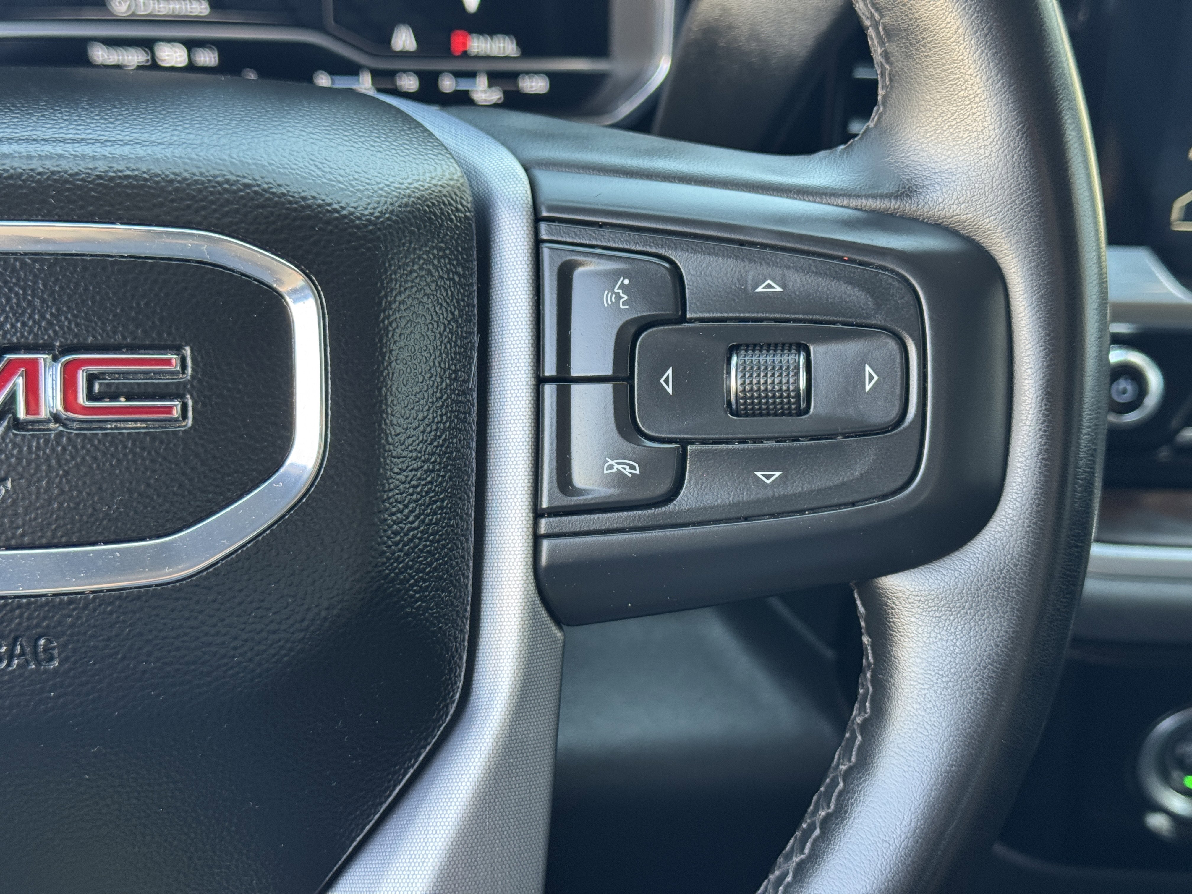 Certified 2024 GMC Sierra 1500 SLT image 34