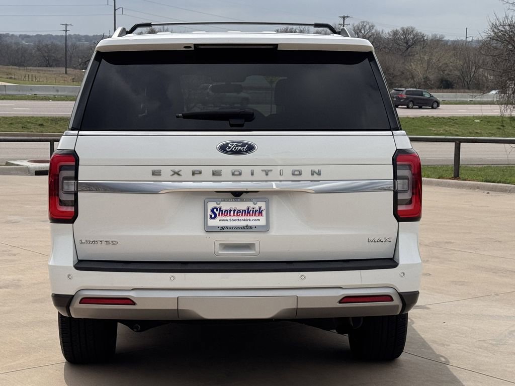 Used 2024 Ford Expedition Max Limited image 5