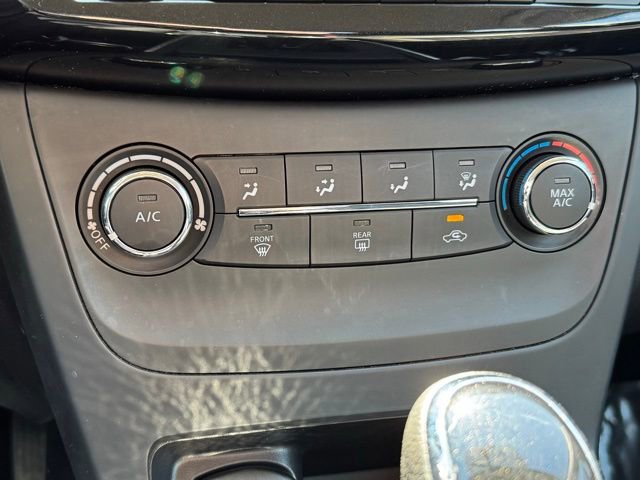 Used 2017 Nissan Sentra SV image 10