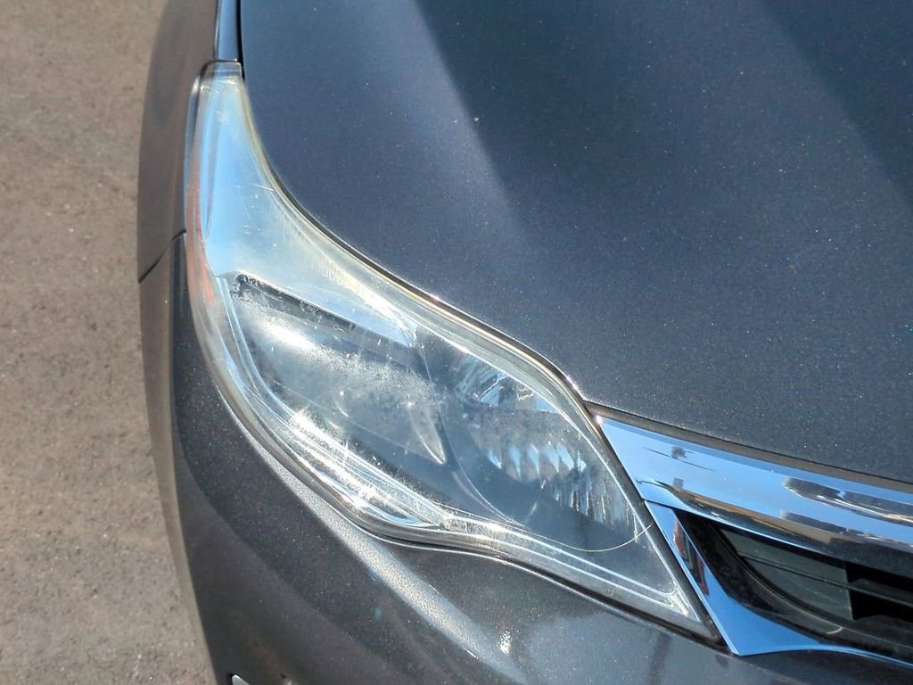 Used 2015 Toyota Avalon XLE Touring image 9