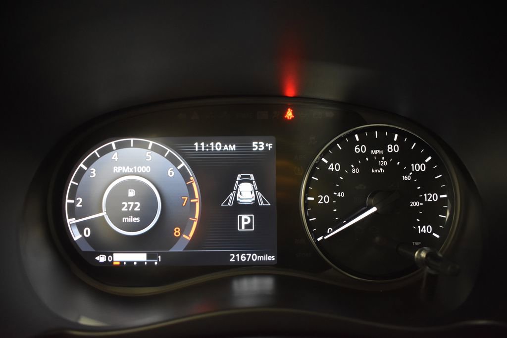 Certified 2022 Nissan Kicks SR w/ Interior Electronics Package FWD image 26