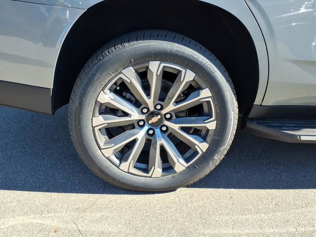 New 2026 Chevrolet Tahoe High Country w/ Sun And Tow Package image 28