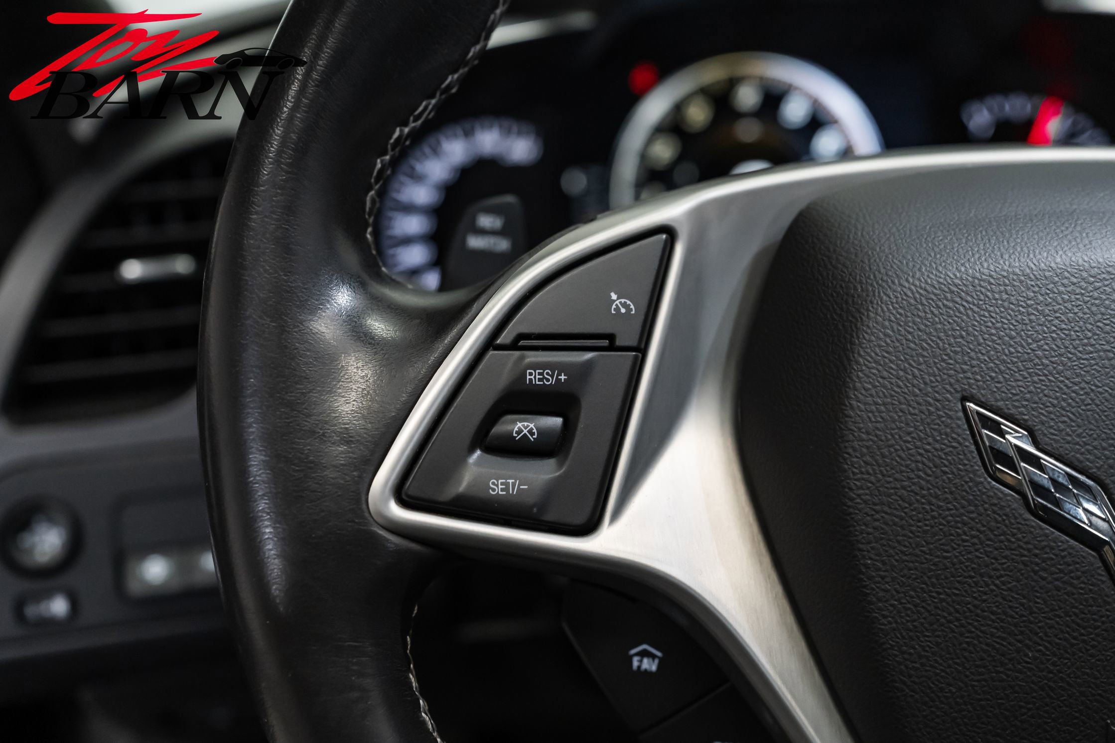 Used 2014 Chevrolet Corvette Z51 w/ 2LT Preferred Equipment Group image 39