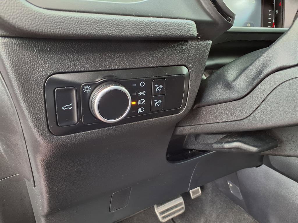 Used 2024 Ford Escape ST-Line image 16