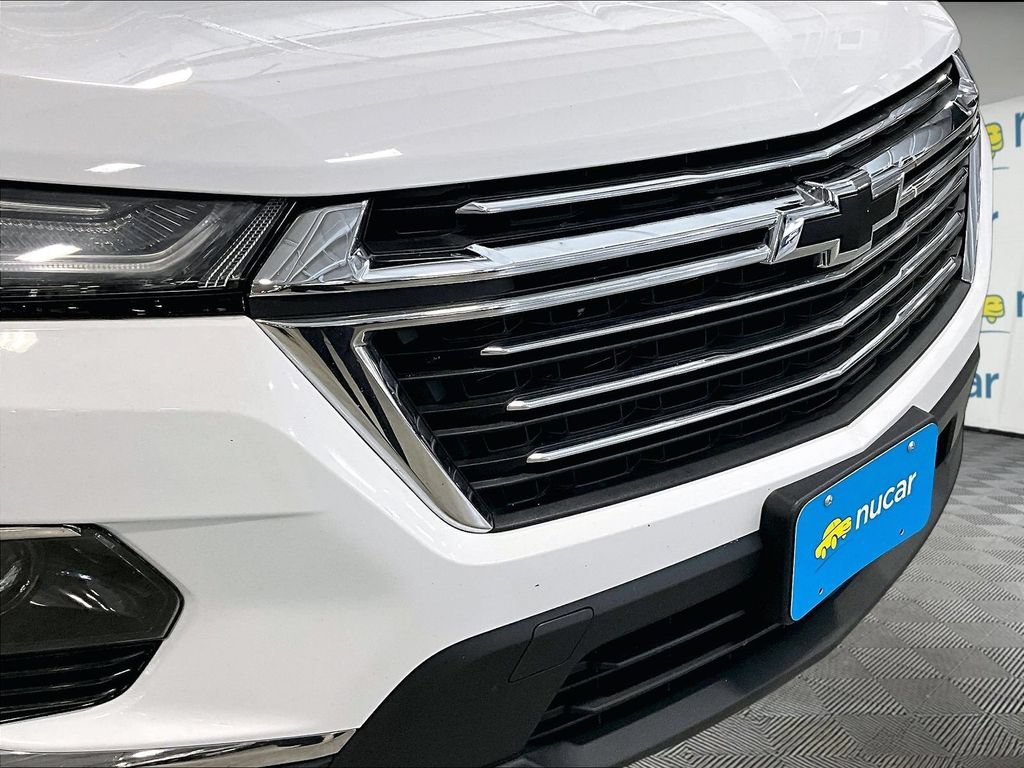 Used 2023 Chevrolet Traverse LT w/ LPO, Floor Liner Package AWD/4WD image 33
