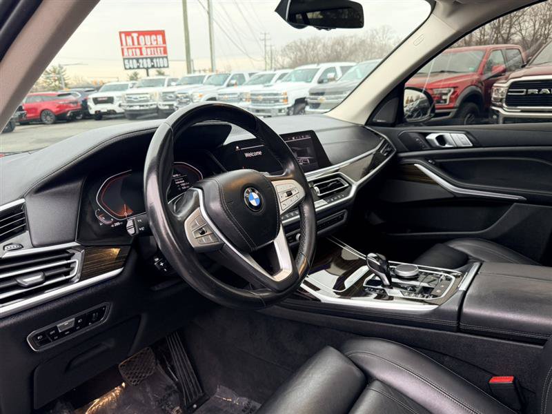 Used 2020 BMW X7 xDrive40i w/ Parking Assistance Package image 35