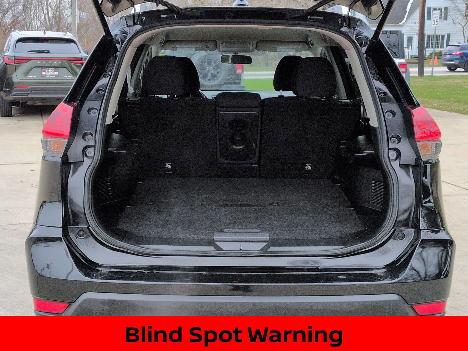 Certified 2018 Nissan Rogue SV AWD/4WD image 9